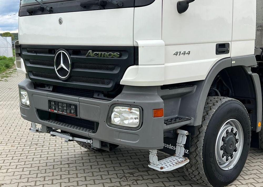 Mercedes-Benz * HDS Palfinger 150002 + FLY JIB PJ 170 * Mercedes Actros 8x6 * Dźwig * 40 TON * Wyciągarka * 35 Metrów * Kosz * - شاحنة كرين: صور 4 Mercedes-Benz * HDS Palfinger 150002 + FLY JIB PJ 170 * Mercedes Actros 8x6 * Dźwig * 40 TON * Wyciągarka * 35 Metrów * Kosz * - شاحنة كرين: صور 4