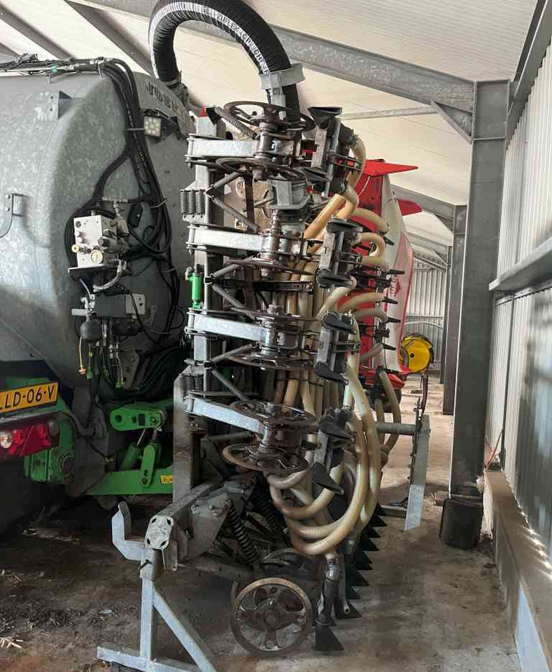 Joskin Solodisc 6020 Graslandbemester mestverwerking - حقن فى التربة: صور 2 Joskin Solodisc 6020 Graslandbemester mestverwerking - حقن فى التربة: صور 2