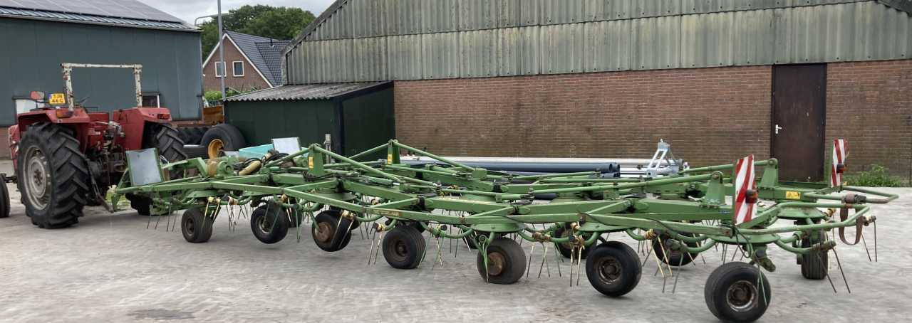 Krone KW 15.02/14 schudder weidebouwmachines - لمّامَة القش: صور 2 Krone KW 15.02/14 schudder weidebouwmachines - لمّامَة القش: صور 2