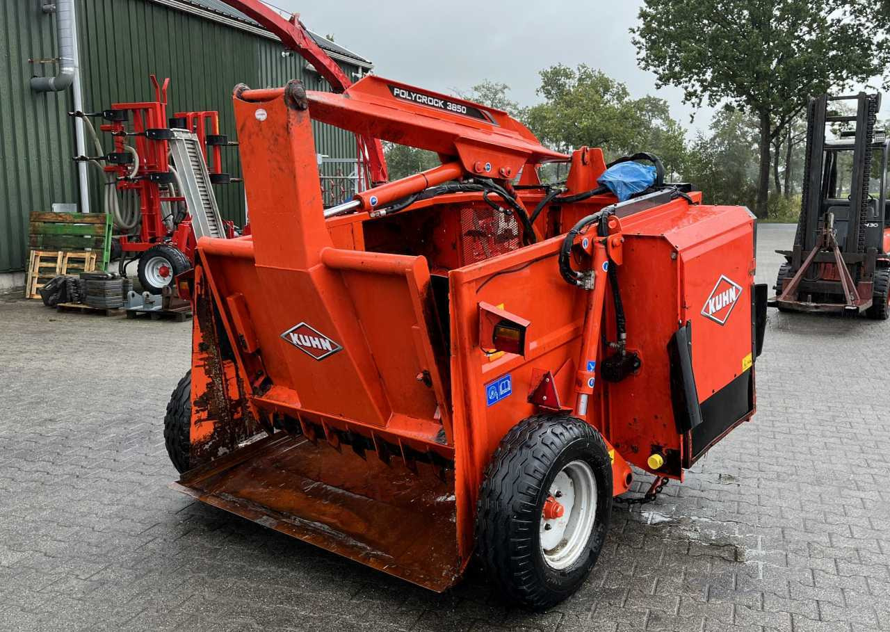 Kuhn Polycrock 3850 voermachines - آلة خلط وتوزيع الأعلاف: صور 5 Kuhn Polycrock 3850 voermachines - آلة خلط وتوزيع الأعلاف: صور 5