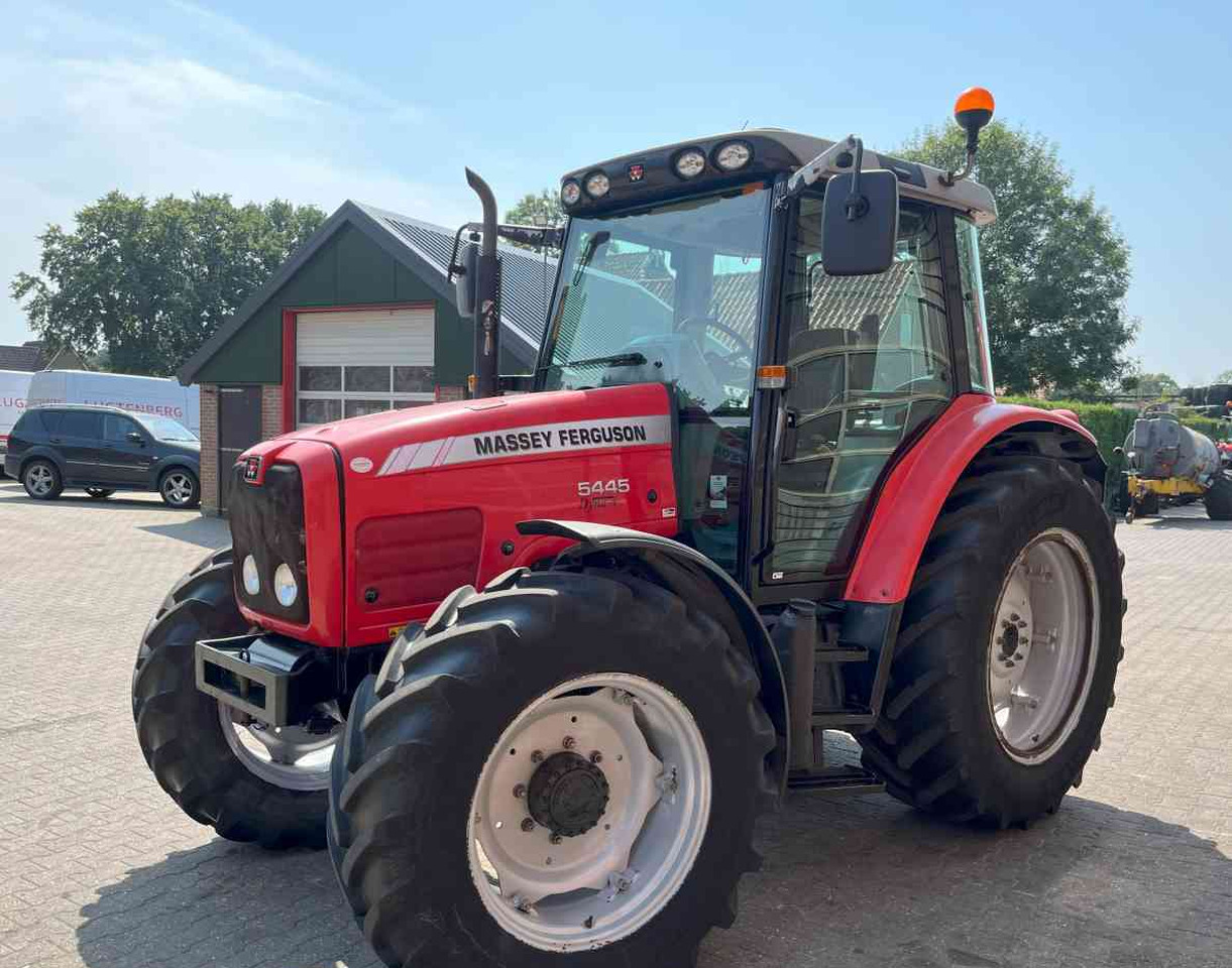 Massey Ferguson 5455 Tier-2 Dyna-4 Tractoren - جرار: صور 3 Massey Ferguson 5455 Tier-2 Dyna-4 Tractoren - جرار: صور 3