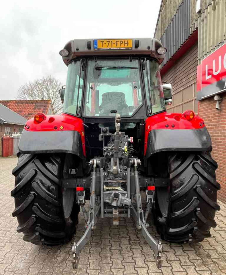 Massey Ferguson 5710S Dyna-4 Essential *Verkocht/sold* - جرار: صور 4 Massey Ferguson 5710S Dyna-4 Essential *Verkocht/sold* - جرار: صور 4