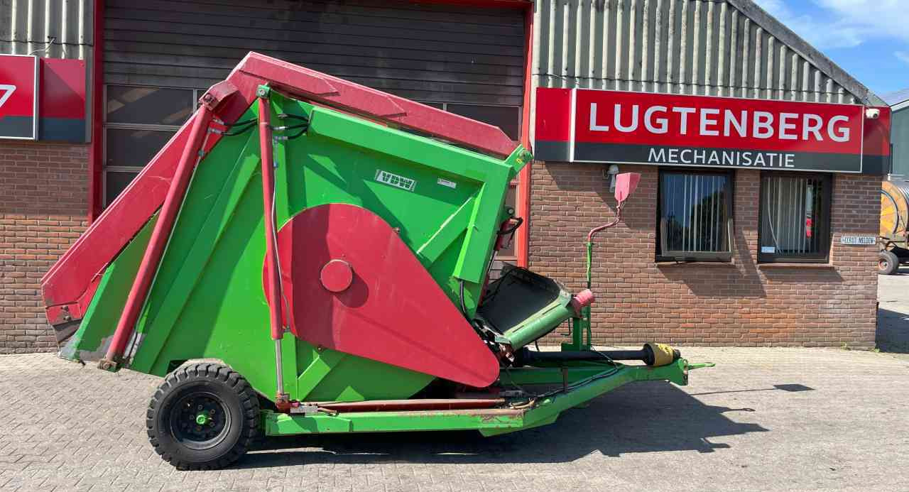 VDW UMD 5 Voermengwagen, peddelmenger, voerwagen, voermachines - آلة خلط وتوزيع الأعلاف: صور 1 VDW UMD 5 Voermengwagen, peddelmenger, voerwagen, voermachines - آلة خلط وتوزيع الأعلاف: صور 1
