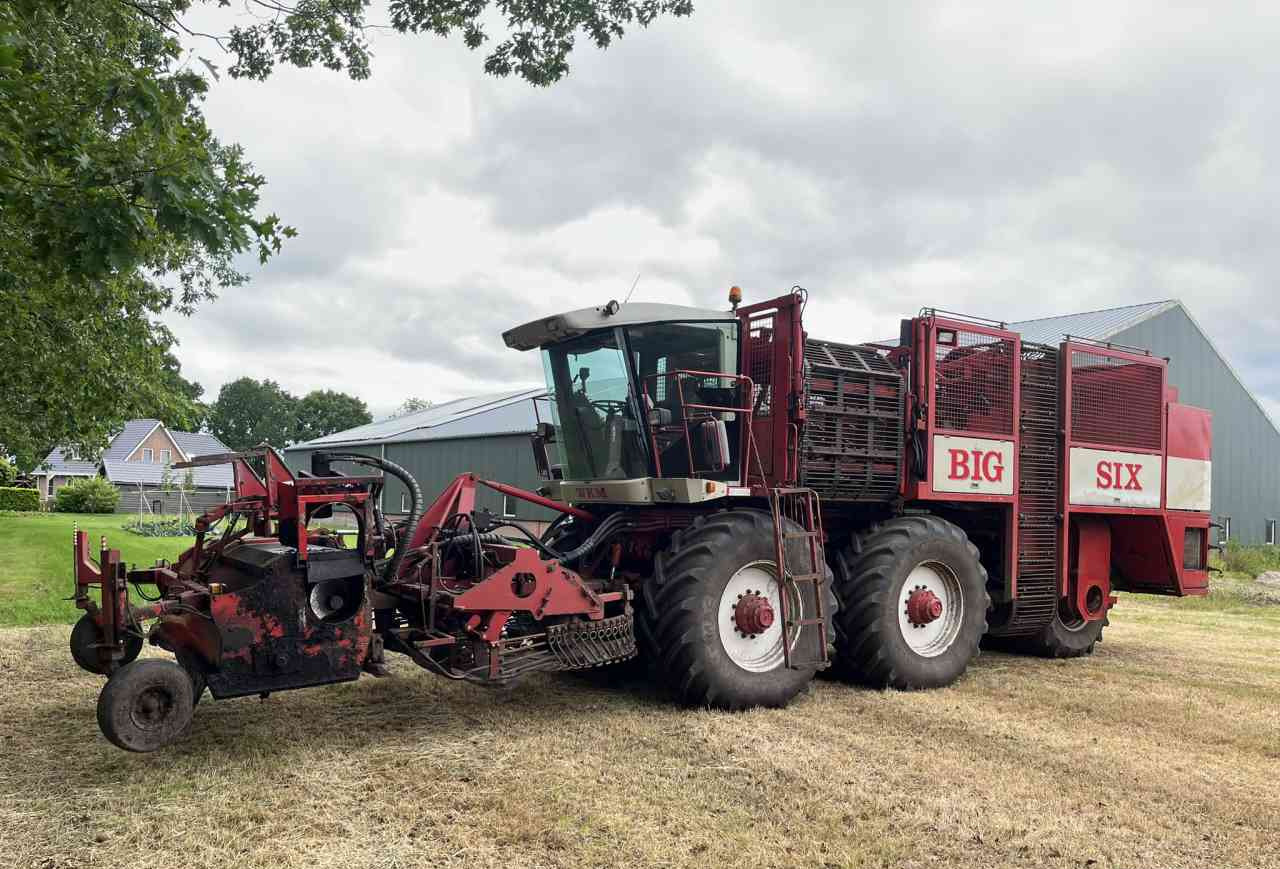 WKM Agrifac WKM BIG SIX Bietenrooier, rooimachines, oogstmachines. - حصادة البنجر: صور 1 WKM Agrifac WKM BIG SIX Bietenrooier, rooimachines, oogstmachines. - حصادة البنجر: صور 1