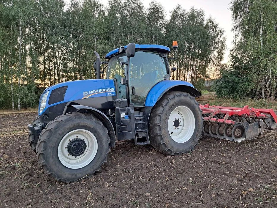 Ciągnik New Holland T7 200 RANGE COMMAND إيجار Ciągnik New Holland T7 200 RANGE COMMAND: صور 7