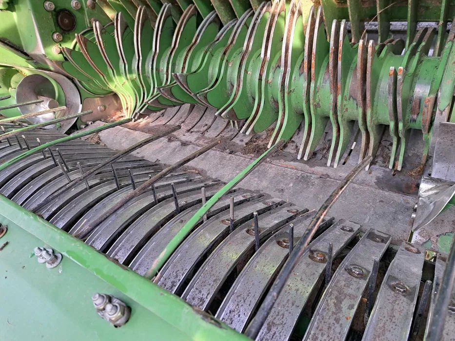 Krone Fortima V 1500 MC - مكبس القش الدائري: صور 4 Krone Fortima V 1500 MC - مكبس القش الدائري: صور 4