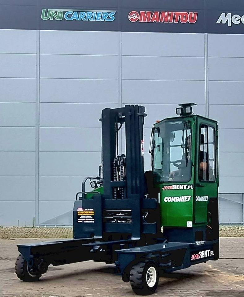 Combilift C 4000 LPG DEMO 196hrs - شاحنة المناولة رباعية الاتجاهات: صور 5 Combilift C 4000 LPG DEMO 196hrs - شاحنة المناولة رباعية الاتجاهات: صور 5