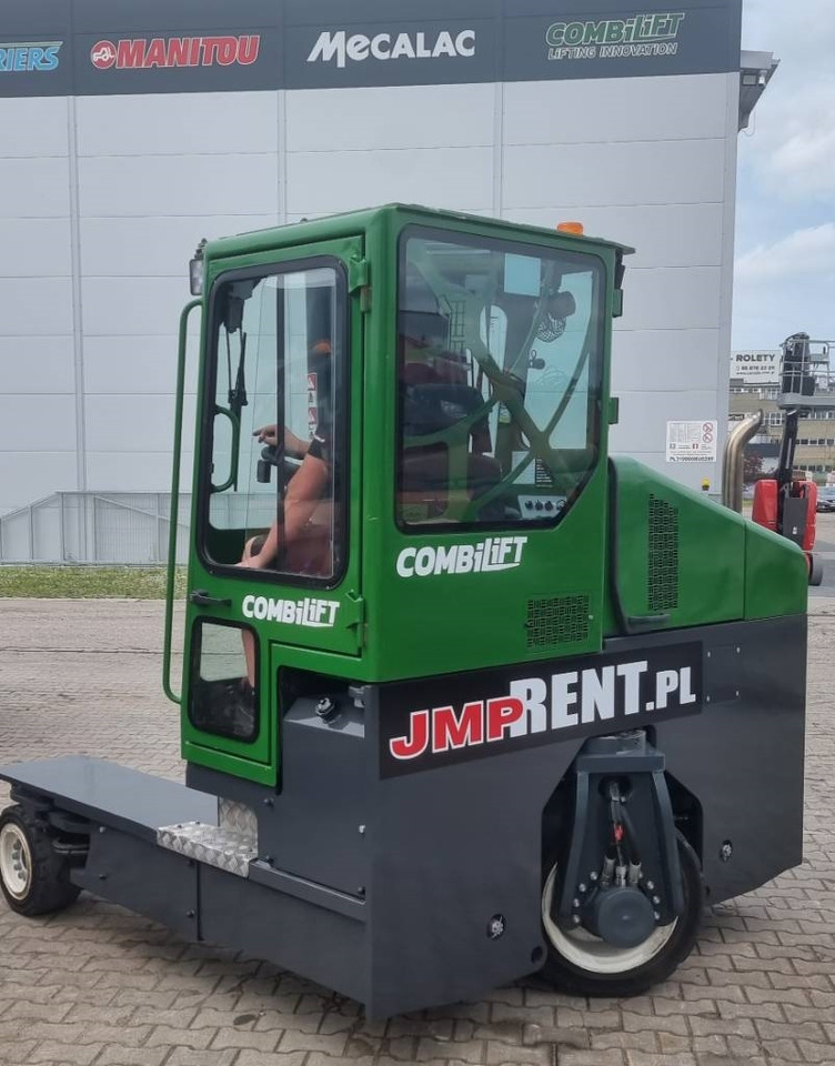 Combilift C 4000 MK4 DIESEL - شاحنة المناولة رباعية الاتجاهات: صور 3 Combilift C 4000 MK4 DIESEL - شاحنة المناولة رباعية الاتجاهات: صور 3