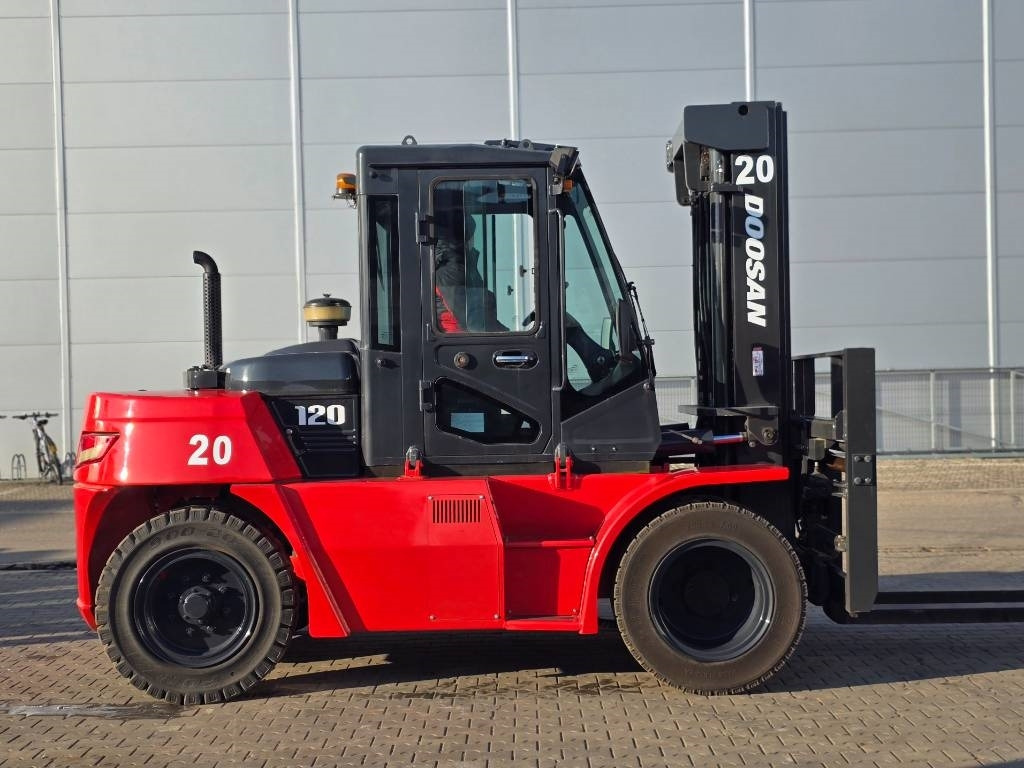 رافعة شوكية ديزل Doosan D90/120 S-7: صور 6