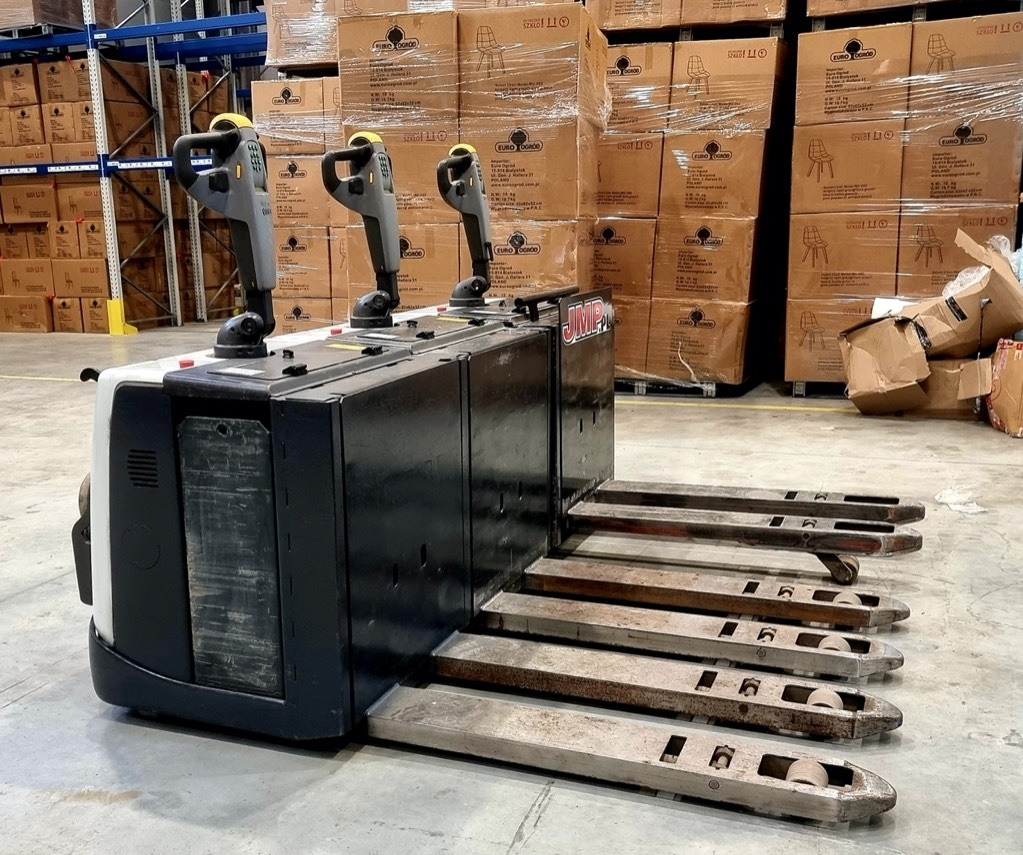 معدات تكديس UniCarriers PMR200: صور 7 معدات تكديس UniCarriers PMR200: صور 7