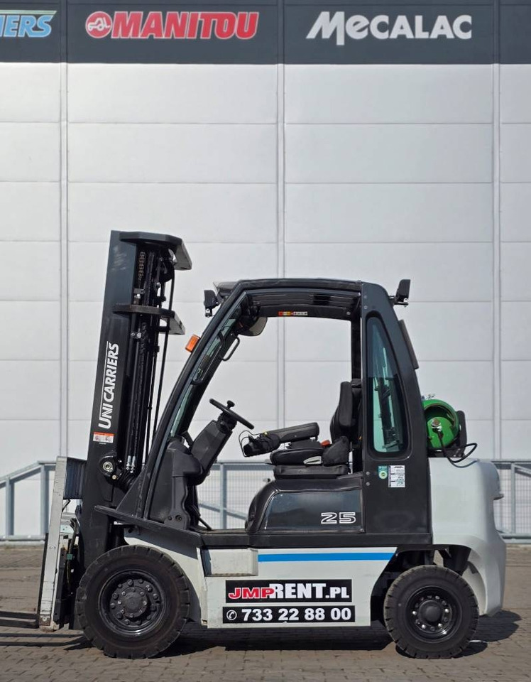 UniCarriers U1D2A25LQ DX25 1890 hrs - رافعة شوكية تعمل بالغاز: صور 5 UniCarriers U1D2A25LQ DX25 1890 hrs - رافعة شوكية تعمل بالغاز: صور 5