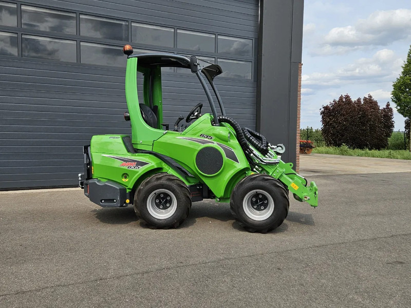 Avant 635i Rental mini-shovel - اللودر المجنزر صغير: صور 2 Avant 635i Rental mini-shovel - اللودر المجنزر صغير: صور 2