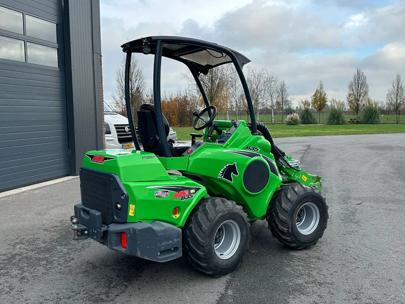 Avant 635i mini-shovel - اللودر المجنزر صغير: صور 3 Avant 635i mini-shovel - اللودر المجنزر صغير: صور 3