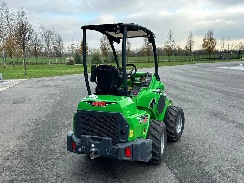 Avant 635i mini-shovel - اللودر المجنزر صغير: صور 4 Avant 635i mini-shovel - اللودر المجنزر صغير: صور 4