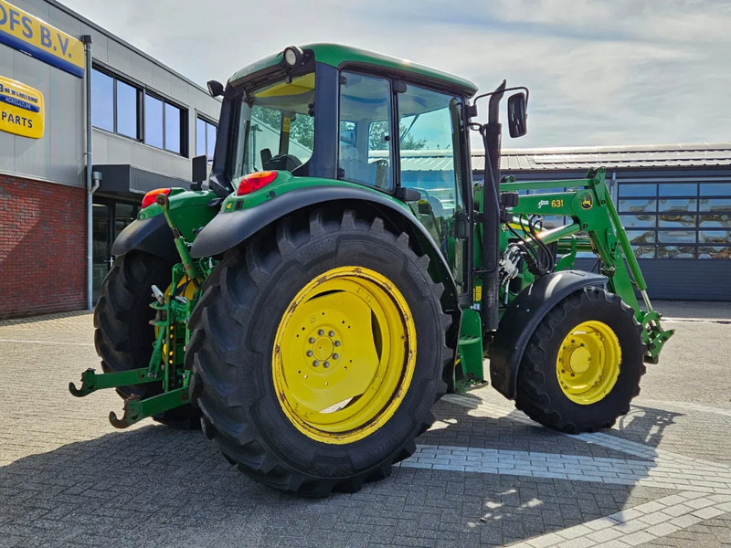 John Deere met 631 voorlader 6230 - جرار: صور 3 John Deere met 631 voorlader 6230 - جرار: صور 3