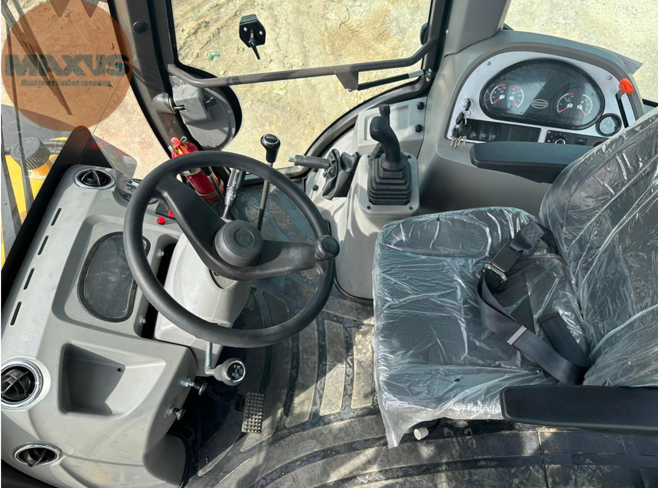 Maxus 4cx Bakchoe loader - حفار متعدد الاستخدام: صور 4 Maxus 4cx Bakchoe loader - حفار متعدد الاستخدام: صور 4