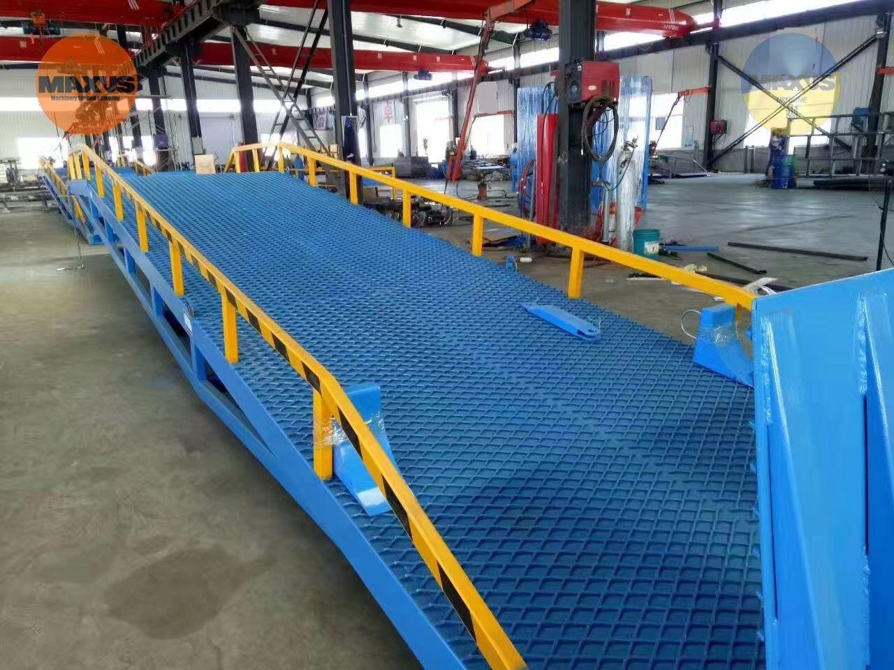 Maxus Mobilna Rampa załadunkowa 10ton/NEW mobile loading ramp with a capacity of 10 tons/NEUE mobile Ladebühne mit einer Kapazität von 10 Tonnen/Rampă mobilă de încărcare nouă cu capacitate de 10 tone/Maxus - منحدر تحميل: صور 3 Maxus Mobilna Rampa załadunkowa 10ton/NEW mobile loading ramp with a capacity of 10 tons/NEUE mobile Ladebühne mit einer Kapazität von 10 Tonnen/Rampă mobilă de încărcare nouă cu capacitate de 10 tone/Maxus - منحدر تحميل: صور 3