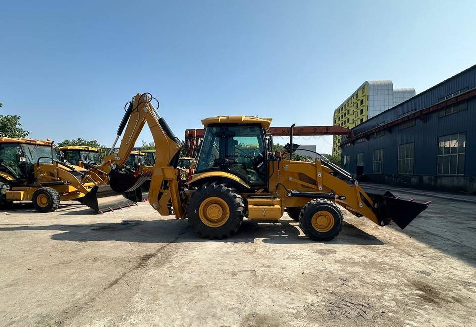 NEW MAXUS 3CX Backhoe Loader Only 150,000 PLN 2025 Model | НОВИЙ MAXUS 3CX Екскаватор-навантажувач Тільки 150,000 грн Модель 2025 рік - حفار متعدد الاستخدام: صور 5 NEW MAXUS 3CX Backhoe Loader Only 150,000 PLN 2025 Model | НОВИЙ MAXUS 3CX Екскаватор-навантажувач Тільки 150,000 грн Модель 2025 рік - حفار متعدد الاستخدام: صور 5