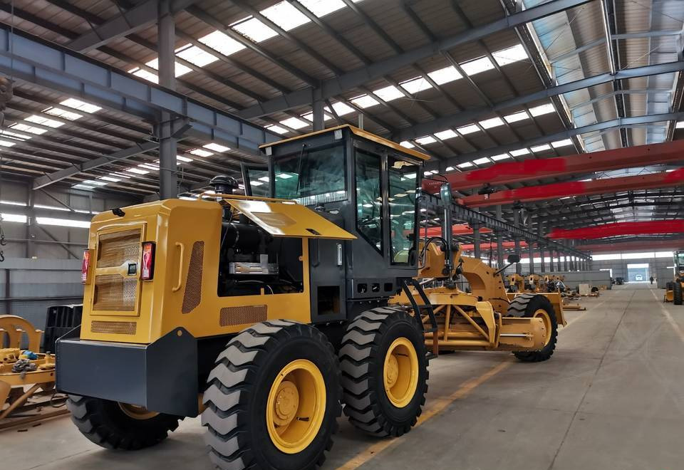 NEW MAXUS Cummins Road Grader Warranty up to 10 Years НОВА дорожня рівнялка MAXUS Cummins Гарантія до 10 Років NOWA równiarka drogowa MAXUS Cummins Gwarancja do 10 LAT - آلة تسوية الأرض: صور 3 NEW MAXUS Cummins Road Grader Warranty up to 10 Years НОВА дорожня рівнялка MAXUS Cummins Гарантія до 10 Років NOWA równiarka drogowa MAXUS Cummins Gwarancja do 10 LAT - آلة تسوية الأرض: صور 3
