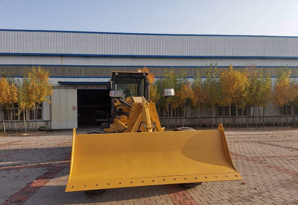 NEW MAXUS Cummins Road Grader Warranty up to 10 Years НОВА дорожня рівнялка MAXUS Cummins Гарантія до 10 Років NOWA równiarka drogowa MAXUS Cummins Gwarancja do 10 LAT - آلة تسوية الأرض: صور 4 NEW MAXUS Cummins Road Grader Warranty up to 10 Years НОВА дорожня рівнялка MAXUS Cummins Гарантія до 10 Років NOWA równiarka drogowa MAXUS Cummins Gwarancja do 10 LAT - آلة تسوية الأرض: صور 4