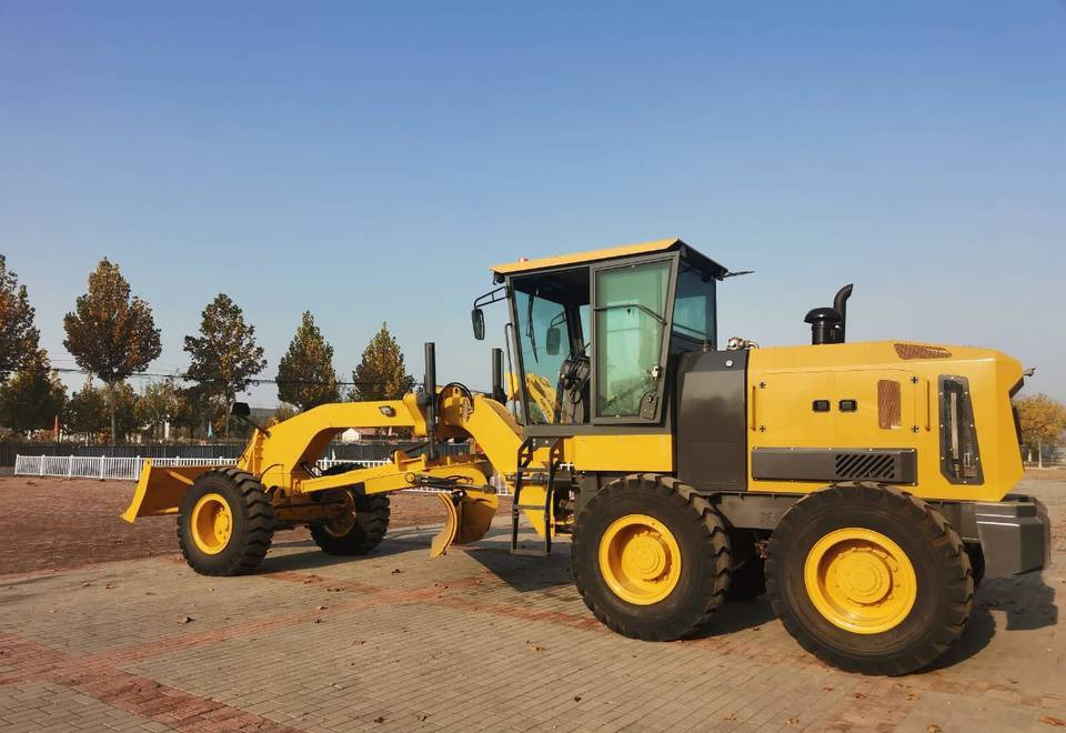 NEW MAXUS Cummins Road Grader Warranty up to 10 Years НОВА дорожня рівнялка MAXUS Cummins Гарантія до 10 Років NOWA równiarka drogowa MAXUS Cummins Gwarancja do 10 LAT - آلة تسوية الأرض: صور 5 NEW MAXUS Cummins Road Grader Warranty up to 10 Years НОВА дорожня рівнялка MAXUS Cummins Гарантія до 10 Років NOWA równiarka drogowa MAXUS Cummins Gwarancja do 10 LAT - آلة تسوية الأرض: صور 5