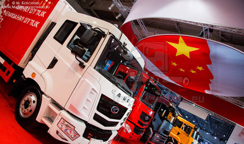NOWY Rębak MAXUS 500 KM 35 ton/h Gwarancja do 10 LAT - ماكينة تقطيع الأغصان: صور 4 NOWY Rębak MAXUS 500 KM 35 ton/h Gwarancja do 10 LAT - ماكينة تقطيع الأغصان: صور 4
