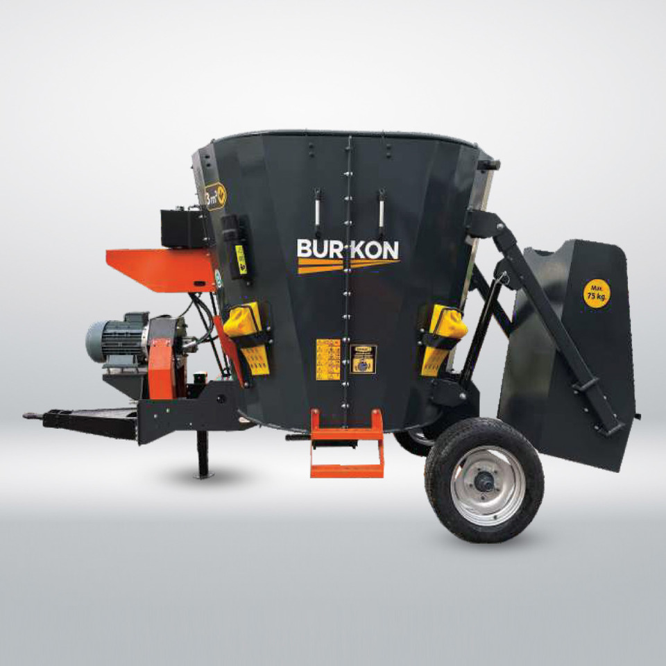 3 m3 Çekilir Yem Karma Makinesi - آلة خلط وتوزيع الأعلاف: صور 1 3 m3 Çekilir Yem Karma Makinesi - آلة خلط وتوزيع الأعلاف: صور 1