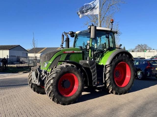 Fendt 724 Gen6 Profi Plus, 1045 uur! - جرار: صور 1 Fendt 724 Gen6 Profi Plus, 1045 uur! - جرار: صور 1