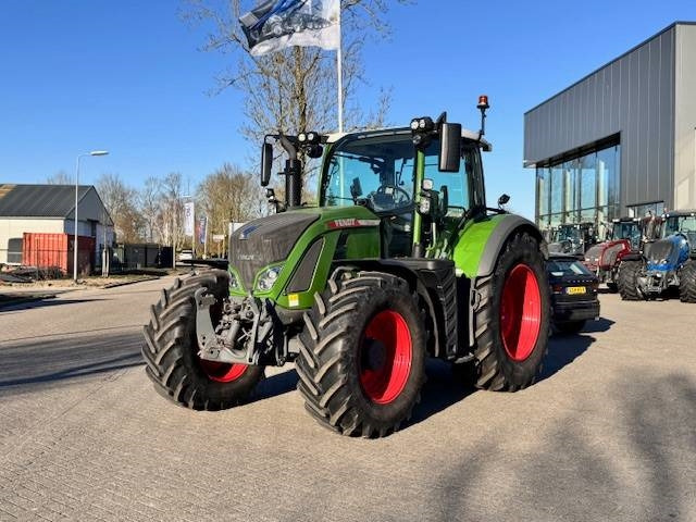 Fendt 724 Gen6 Profi Plus, 1045 uur! - جرار: صور 5 Fendt 724 Gen6 Profi Plus, 1045 uur! - جرار: صور 5