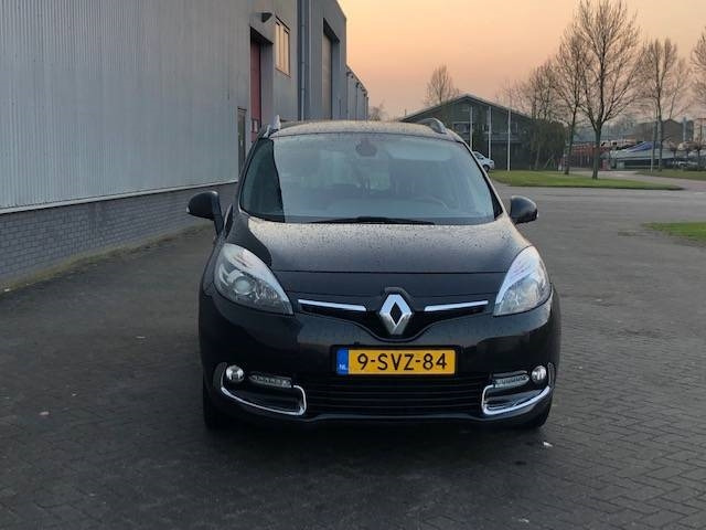 Renault Grand Scénic 1.5 dci 7 persoons - سيارة: صور 5 Renault Grand Scénic 1.5 dci 7 persoons - سيارة: صور 5