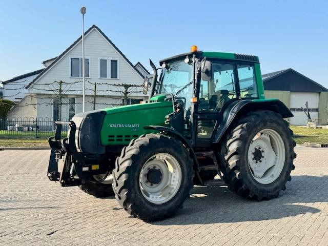 Valtra 6650 Hitech, FH+PTO, 8265 uur! - جرار: صور 1 Valtra 6650 Hitech, FH+PTO, 8265 uur! - جرار: صور 1