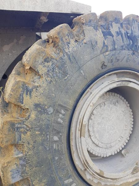 اللودر بعجل Caterpillar 992D: صور 23