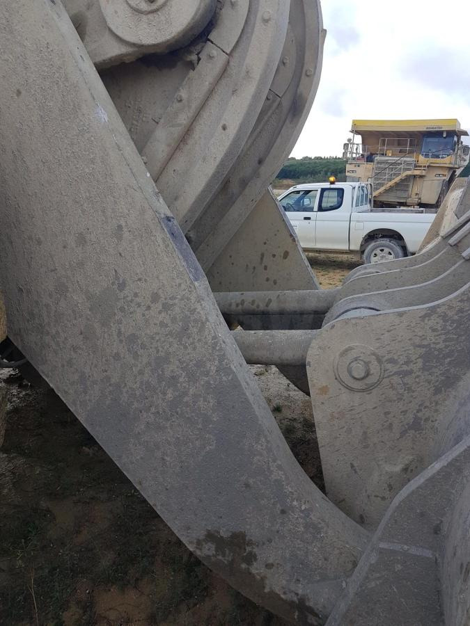 اللودر بعجل Caterpillar 992D: صور 26