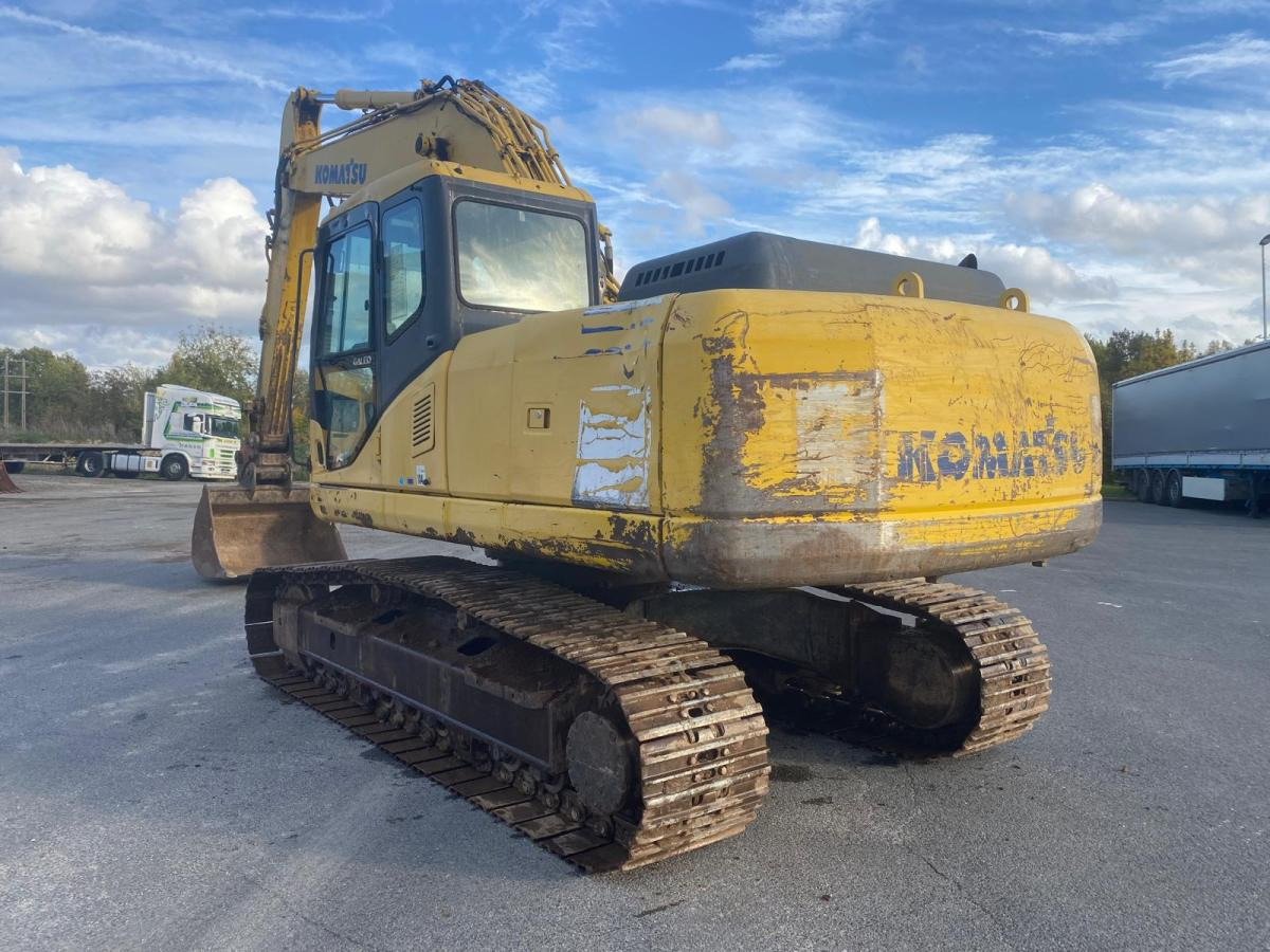 Komatsu PC210NLC-7 - حفارات زحافة: صور 5 Komatsu PC210NLC-7 - حفارات زحافة: صور 5