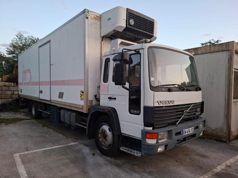 Volvo FL6 - مبردة شاحنة: صور 2 Volvo FL6 - مبردة شاحنة: صور 2