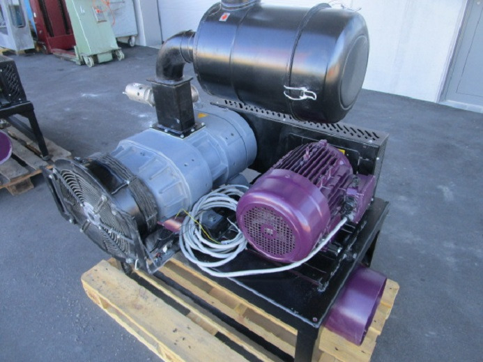 BARRATI VAKUUMPUMPE MIT GESTELL MIT ANSAUGFILTER UND SCHALLDÄMPFER - آلة التعبئة والتغليف: صور 3 BARRATI VAKUUMPUMPE MIT GESTELL MIT ANSAUGFILTER UND SCHALLDÄMPFER - آلة التعبئة والتغليف: صور 3