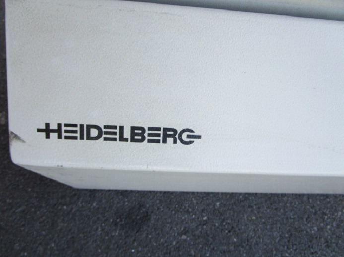 PLATTENBIEGEGERÄT G2.090.9051/01 FÜR SM52 - آلات الطباعة: صور 4 PLATTENBIEGEGERÄT G2.090.9051/01 FÜR SM52 - آلات الطباعة: صور 4