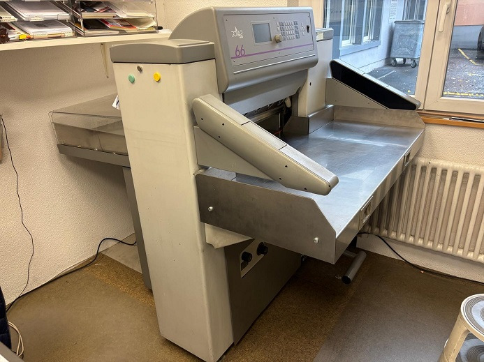 POLAR 66 - آلة قطع الورق: صور 1 POLAR 66 - آلة قطع الورق: صور 1