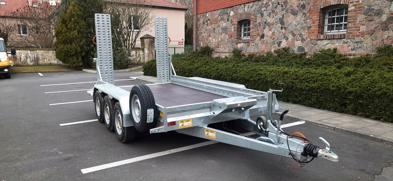 PRZYCZEPA LAWETA DO MINIKOPARKI KOPARKI 3 OSIE / MINI EXCAVATOR TRANSPORTER TRAILER 3 AXLES - مقطورة لنقل المعدات: صور 2 PRZYCZEPA LAWETA DO MINIKOPARKI KOPARKI 3 OSIE / MINI EXCAVATOR TRANSPORTER TRAILER 3 AXLES - مقطورة لنقل المعدات: صور 2