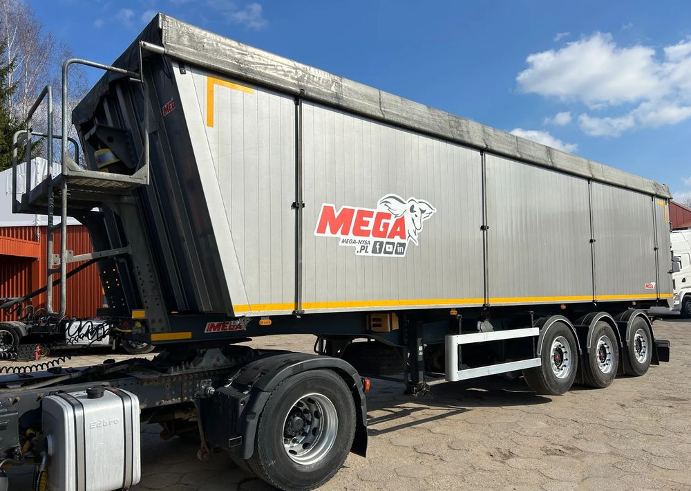 Mega LIGHT WYWROTKA 50 m3 / SAF / KLAPO-DRZWI / 2x SZYBER / 2018 ROK !! - قلابة نصف مقطورة: صور 2 Mega LIGHT WYWROTKA 50 m3 / SAF / KLAPO-DRZWI / 2x SZYBER / 2018 ROK !! - قلابة نصف مقطورة: صور 2