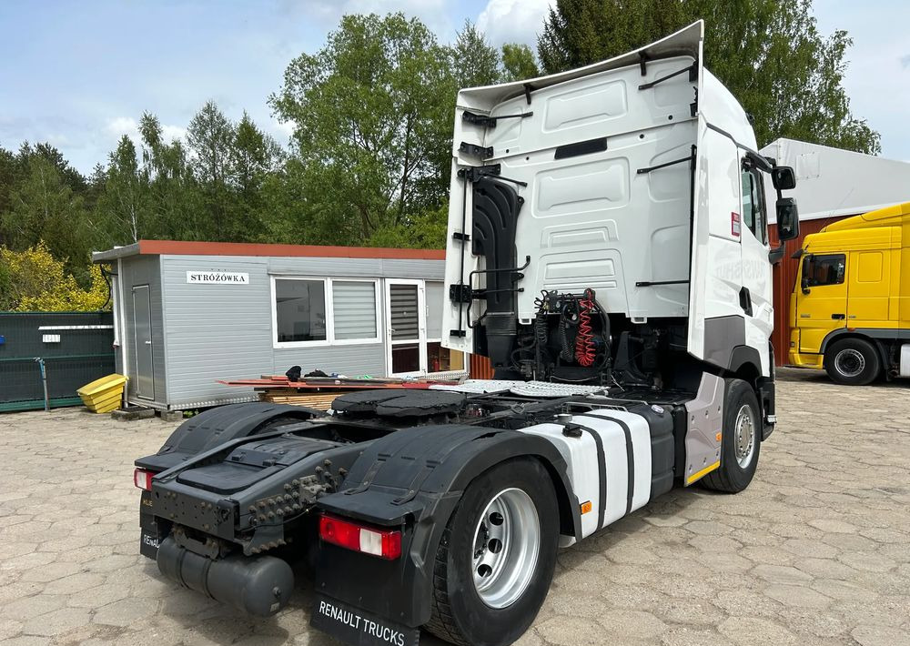Renault T520 / 13 L SILNIK / HIGH CAB / ZBIORNIKI 1350 L / SALON PL / 2017 ROK !! - شاحنة جرار: صور 5 Renault T520 / 13 L SILNIK / HIGH CAB / ZBIORNIKI 1350 L / SALON PL / 2017 ROK !! - شاحنة جرار: صور 5