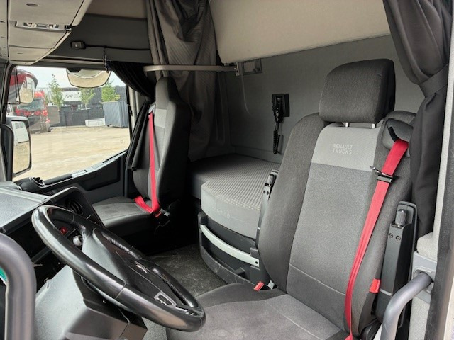 Renault Trucks T - شاحنة جرار: صور 5 Renault Trucks T - شاحنة جرار: صور 5