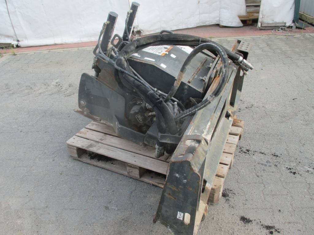 Bobcat 18 PLA - ماكينات التسوية: صور 2 Bobcat 18 PLA - ماكينات التسوية: صور 2