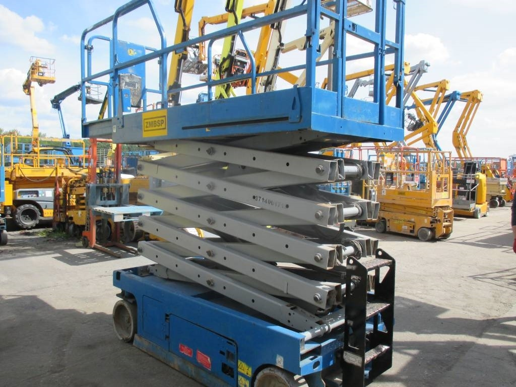 Genie GS 3246 - رافعات مقصية: صور 4 Genie GS 3246 - رافعات مقصية: صور 4