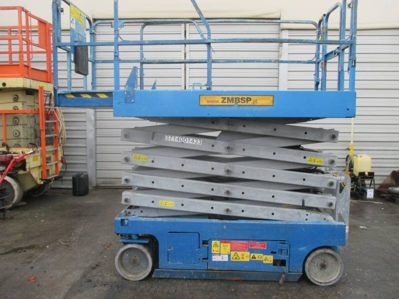 Genie GS 3246 - رافعات مقصية: صور 1 Genie GS 3246 - رافعات مقصية: صور 1