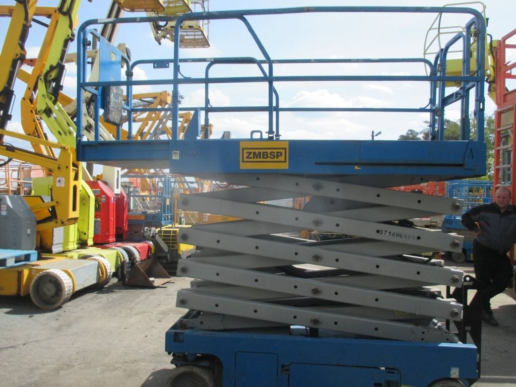 Genie GS 3246 - رافعات مقصية: صور 5 Genie GS 3246 - رافعات مقصية: صور 5