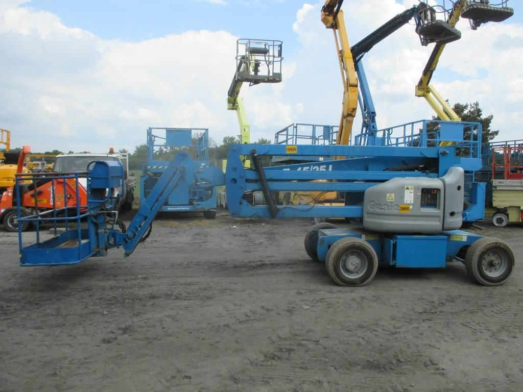 Genie Z 45/25 J DC - رافعات سلة مفصلية: صور 2 Genie Z 45/25 J DC - رافعات سلة مفصلية: صور 2