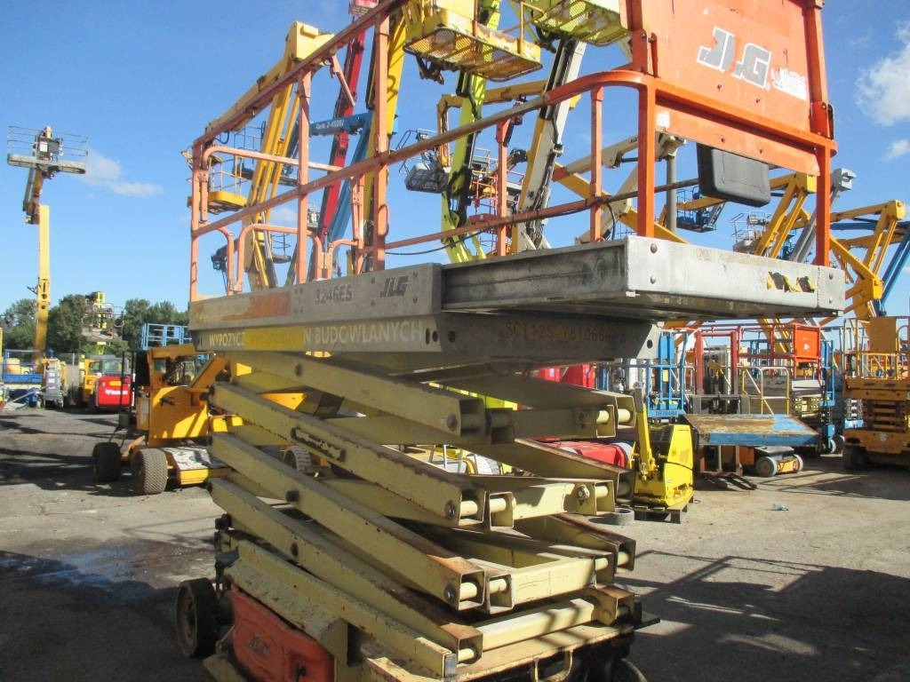 JLG 3246 ES - رافعات مقصية: صور 4 JLG 3246 ES - رافعات مقصية: صور 4