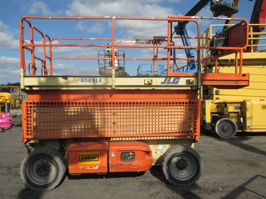 JLG 4069 LE - رافعات مقصية: صور 2 JLG 4069 LE - رافعات مقصية: صور 2
