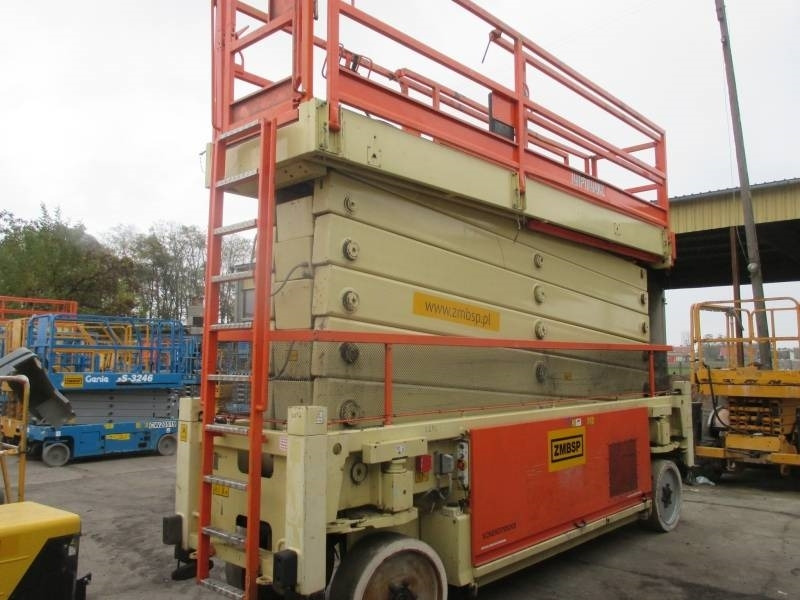 JLG Liftlux 245-12 - رافعات مقصية: صور 5 JLG Liftlux 245-12 - رافعات مقصية: صور 5
